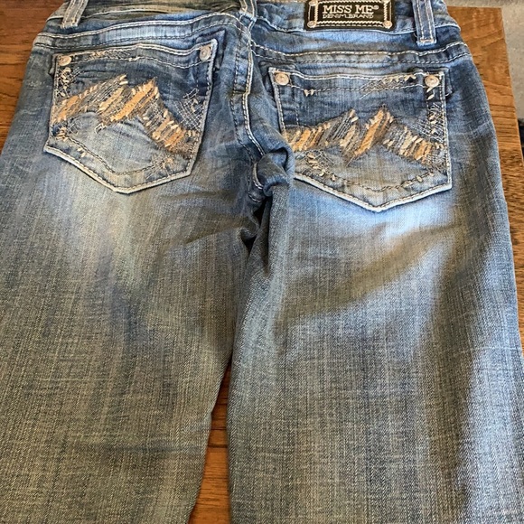 🌺🌺HP🌺🌺Miss Me Bootcut Jeans - Picture 6 of 7